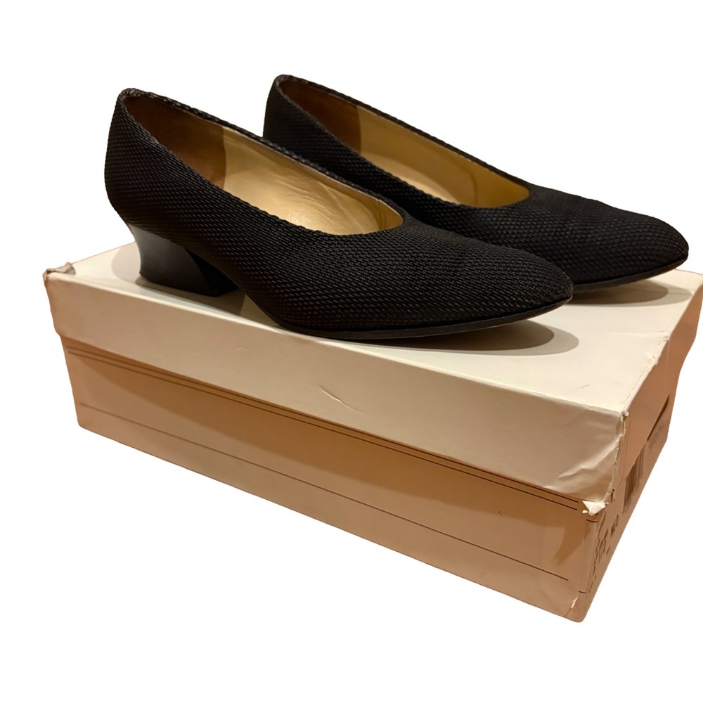 Via Spiga Black Textured Heels
